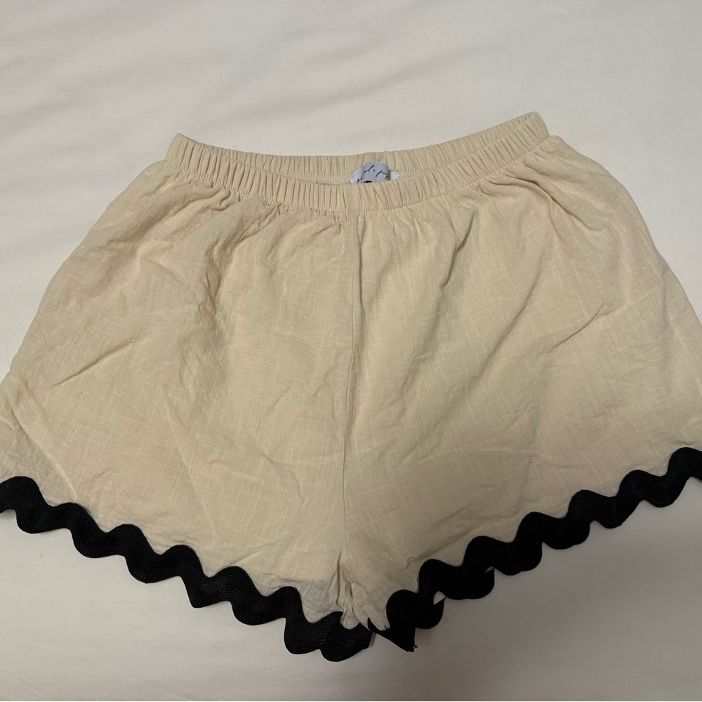 Petal and Pup Wilson Rickrack Trim Cotton Shirt & Shorts Set from Nordstrom - Picture 5 of 8
